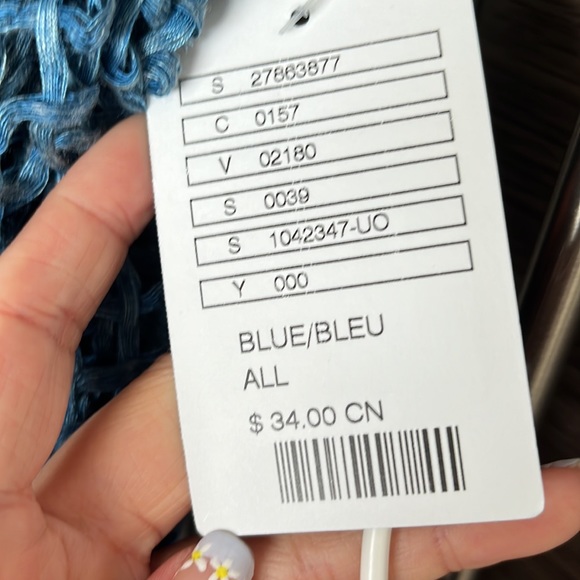 BDG NWT Infinity Scarf - Picture 2 of 2